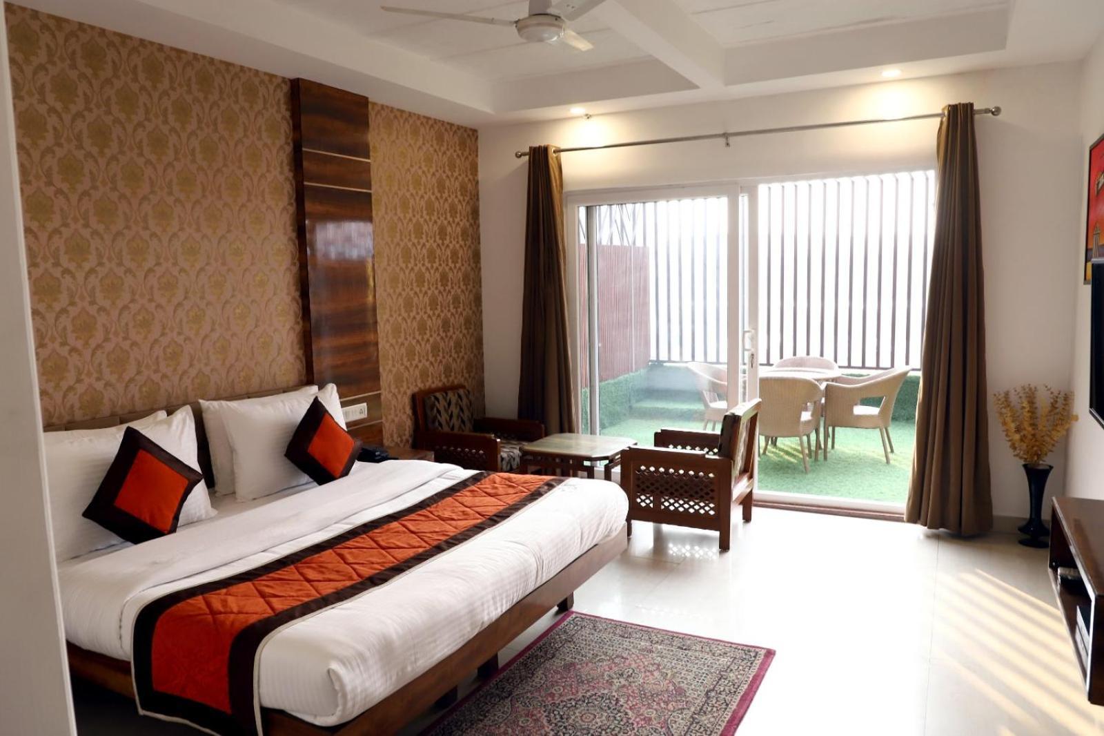 Airport Hotel New Delhi Extérieur photo
